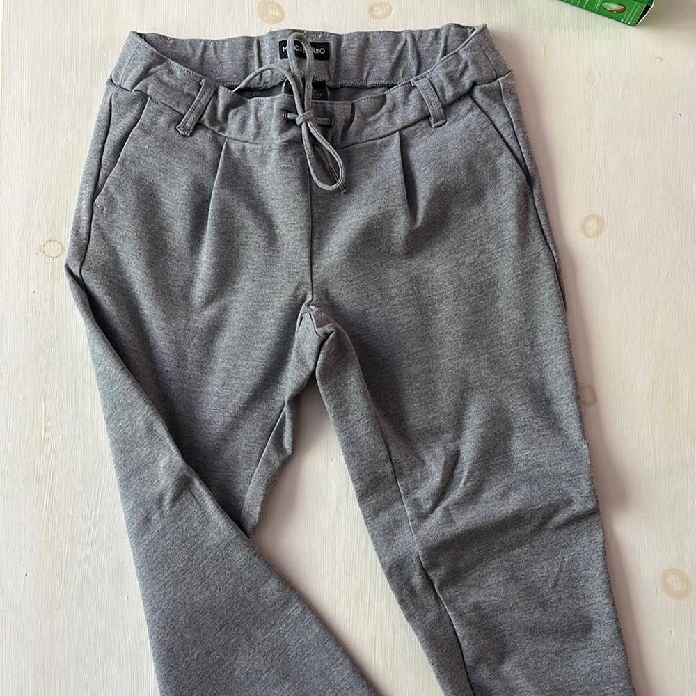 Grey Pleated pants